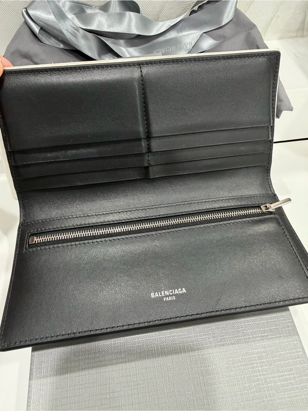 MEN'S PASSPORT LONG WALLET 1 TICKET IN BLACK BALENCIAGA